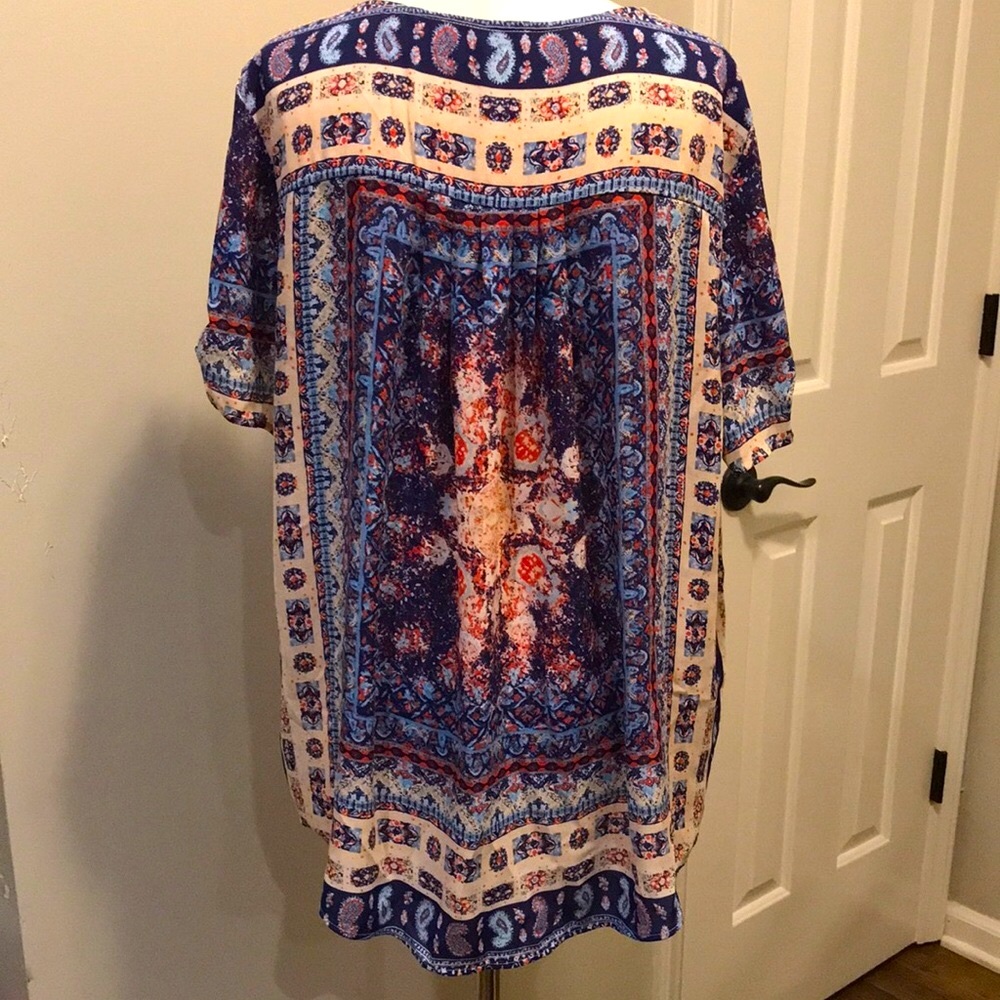 Bohemian Print V-Neck Pullover Top - Picture 4 of 12